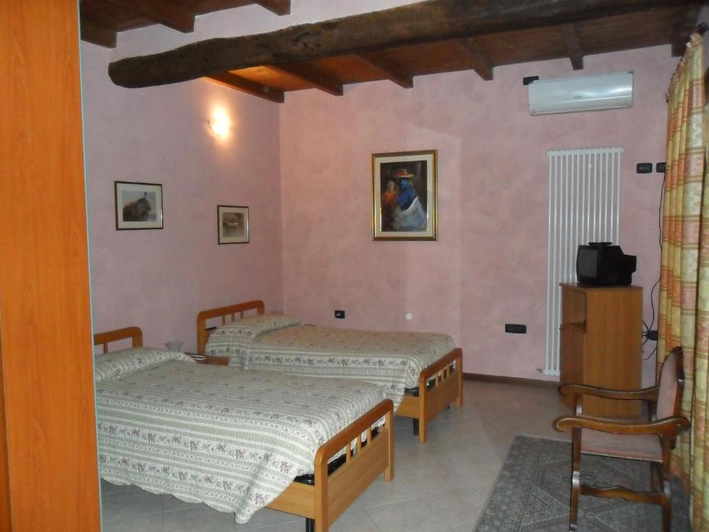 Hotel San Francesco Budrio  Room photo